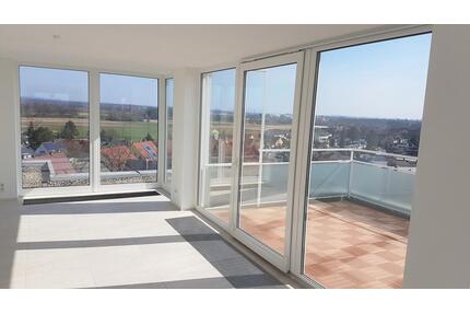 Ganz oben - Exklusives Penthouse mit atemberaubender Dachterrasse & Einzelgarage - Nürnberg Almoshof