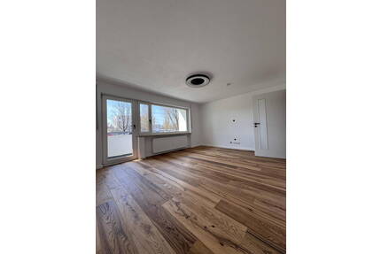 Top gepflegte 3-Zimmer-Erdgeschosswohnung mit Balkon und neuer Einbauküche - sofort bezugsfrei - Neuburg an der Donau