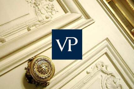 Vierseitenhof - Kulturdenkmal mit sanierten Herrenhaus - Worms-Heppenheim an der Wiese