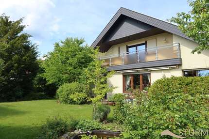 Haus zum Kaufen in Dingolshausen 560.000,00 € 253 m²