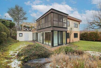 Exklusiver Bungalow auf zwei Ebenen - Vielseitig, komfortabel, einzigartig - Mönsheim