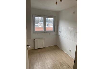 Frisch renovierte 2-Zimmerwohnung in Mönchengladbach - Krefeld Fischeln