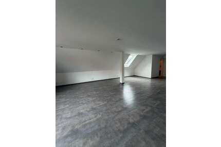 Wohnung zum Mieten in Heddesheim 1.100,00 € 105.45 m²