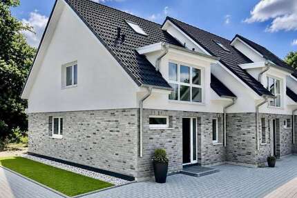 Haus zum Mieten in Rohlstorf 1.680,00 € 125 m²