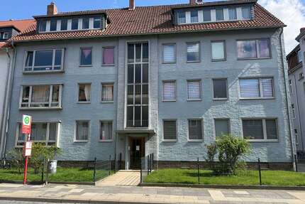 Haus zum Kaufen in Hildesheim 1.265.000,00 € 645.71 m²