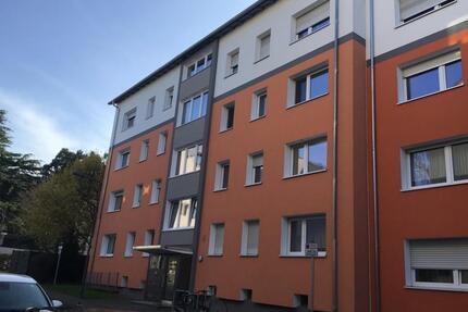 Sanierte 3-Zimmerwohnung mit Balkon nähe Zoo - Frankfurt am Main Ostend