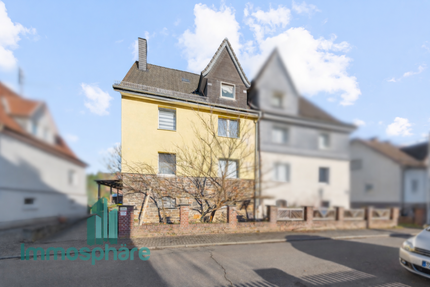 Haus zum Kaufen in Kreuztal 359.000,00 € 215 m²