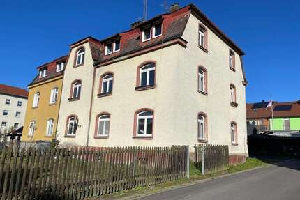 Haus zum Kaufen in Waldsassen 120.000,00 € 280 m²