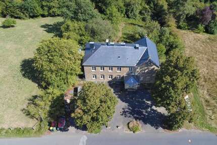 Haus zum Kaufen in Eitorf 449.000,00 € 301 m²