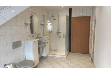 2- Zimmer-Dachgeschosswohnung in Lippersdorf m. FB-Heizung - Pockau-Lengefeld