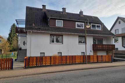 Schöne zentral gelegene Wohnung in einem gepflegten Altbau - Hessisch Lichtenau