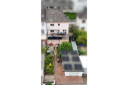 Doppelhaushälfte mit Ausbaupotential - Höhr-Grenzhausen