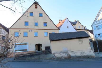 ***Dachboden zum Ausbau incl. Garage und Stellplatz !!!*** - Schnaittach