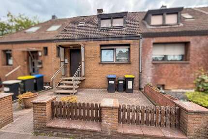 Haus zum Kaufen in Duisburg 260.000,00 € 70.23 m²