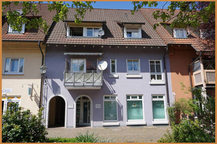 Bezugsfreie Eigentumswohnung mit Charme - attraktive Galeriewohnung in bester Innenstadtlage ! - Zell am Harmersbach