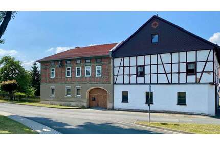 Haus zum Kaufen in Neustadt an der Orla 93.800,00 € 148 m²