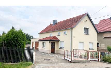 Haus zum Kaufen in Großenhain 103.000,00 € 90.77 m²