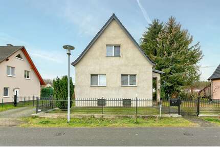 Haus zum Kaufen in Hennigsdorf 349.000,00 € 117 m²