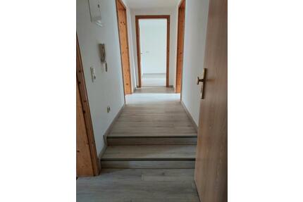 3-Raum-Wohnung in Meerane - 385,00&nbsp;EUR Kaltmiete, ca.&nbsp; 67,00&nbsp;m&sup2; in Meerane (PLZ: 08393)