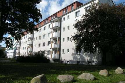 Wohnung zum Mieten in Stralsund 344,28 € 50.63 m²
