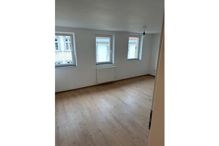 4-Zimmer Wochnung - 1.900,00&nbsp;EUR Kaltmiete, ca.&nbsp; 115,00&nbsp;m&sup2; in Neckargemünd (PLZ: 69151)