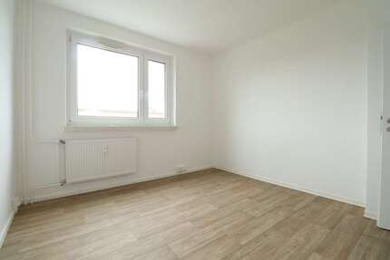 Wohnung zum Mieten in Chemnitz 352,00 € 57.5 m²