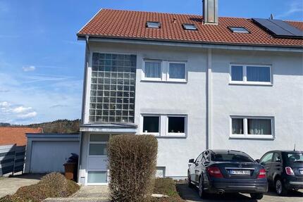 Schöne 2 Zimmer Wohnung in Ruhiger Lage - Stockach