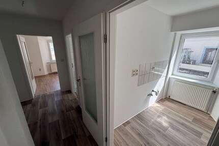 Wohnung zum Mieten in Auma-Weidatal 246,00 € 43 m²