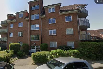 Gemütliche 49 m² Erdgeschosswohnung mit Terrasse und Stellplatz - Reinfeld (Holstein)
