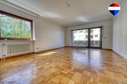 Hübsche 3-Zimmer-Wohnung mit großer Loggia, Balkon u. Tiefgaragenstellplatz - Bad Harzburg