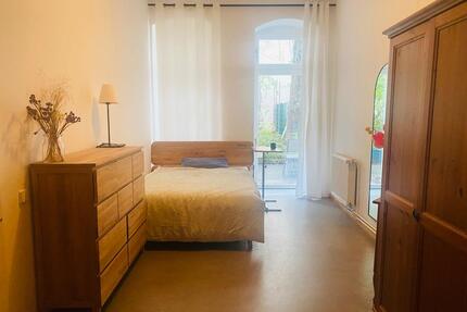 Zimmer zur Untermiete 800€ sofort bis Mitte Juli - Berlin Charlottenburg-Wilmersdorf