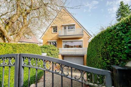 Charmantes Einfamilienhaus mit viel Potenzial in Top-Lage! Ihr neues Zuhause in Duvenstedt - Hamburg