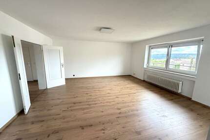 Wohnung zum Kaufen in Calw-Heumaden 324.000,00 € 154 m²