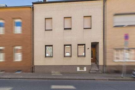 Haus zum Kaufen in Düren Birkesdorf 299.000,00 € 105 m² - Düren / Birkesdorf