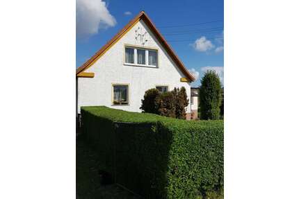 Haus zum Kaufen in Schönwerder 85.000,00 € 90 m²