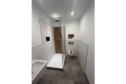 23 Zimmer Wohnung Zeller Berg - Erstbezug nach Sanierung - Aue-Bad Schlema