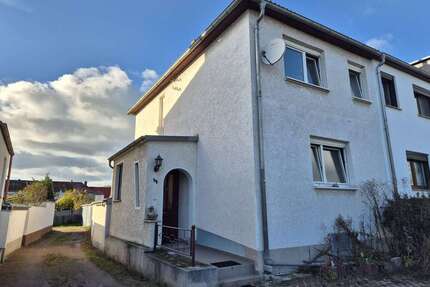 Haus zum Kaufen in Aken 54.000,00 € 80 m²