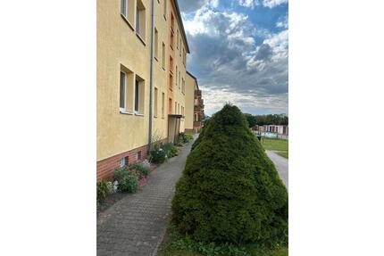 Möblierte 2-Zimmer Wohnung in gepflegter Wohnanlage zu vermieten - Wittenberge