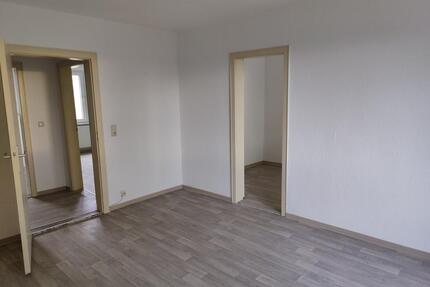 Renovierte 3 Zimmer + Küche + Bad + Flur in 39397 Schwanebeck KM 320,00 € - Gröningen