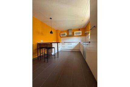 112 qm EG in Zweifamilienhaus, Hockenheim, KM 1.390 €