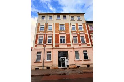 Mehrfamilienhaus mit 7 Eigentumswohnungen - Dessau-Roßlau