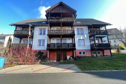 Moderne 2 ZKB- Seniorenwohnungen mit Balkon, ca. 64 m², incl. Stellplatz zentral in Körle, mit WBS