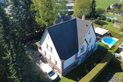 Haus zum Kaufen in Taucha 685.000,00 € 230 m²