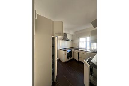 2 Zimmer Wohnung zu vermieten - 750,00&nbsp;EUR Kaltmiete, ca.&nbsp; 40,00&nbsp;m&sup2; in Friedberg (Hessen) (PLZ: 61169)