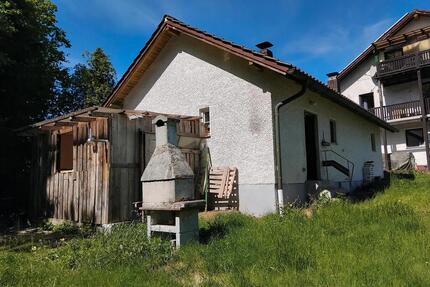 Wohnhaus, Baugrund, Grundstück - 199.000,00&nbsp;EUR Kaufpreis, ca.&nbsp; 65,00&nbsp;m&sup2; in Bernried (PLZ: 94505)