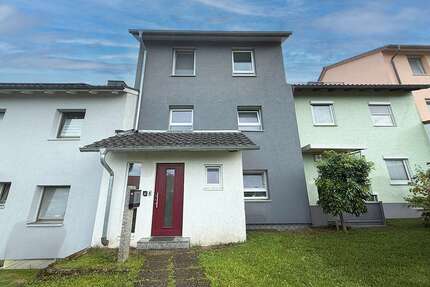 Haus zum Kaufen in Marbach am Neckar 575.000,00 € 134.19 m²