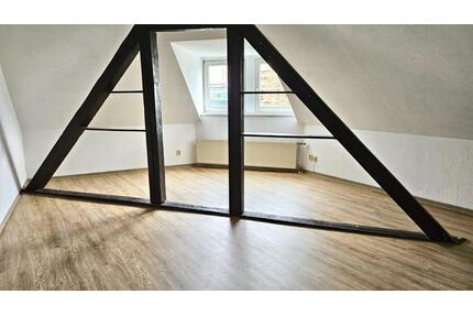 3-Raum-Dachgeschosswohnung mit Stellplatz in EF - Erfurt Johannesvorstadt
