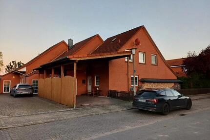 Reihenendhaus Stadtrand-Lage - 160.000,00&nbsp;EUR Kaufpreis, ca.&nbsp; 91,00&nbsp;m&sup2; in Wittingen (PLZ: 29378)