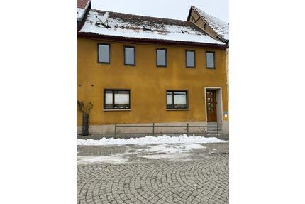 Haus zum Verkaufen - 50.000,00&nbsp;EUR Kaufpreis, ca.&nbsp; 193,00&nbsp;m&sup2; in Rastenberg (PLZ: 99636)