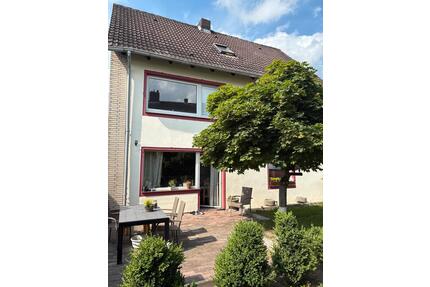 Ein Familien, große Haus - 328.000,00&nbsp;EUR Kaufpreis, ca.&nbsp; 164,00&nbsp;m&sup2; in Wolfenbüttel (PLZ: 38304) Adersheim